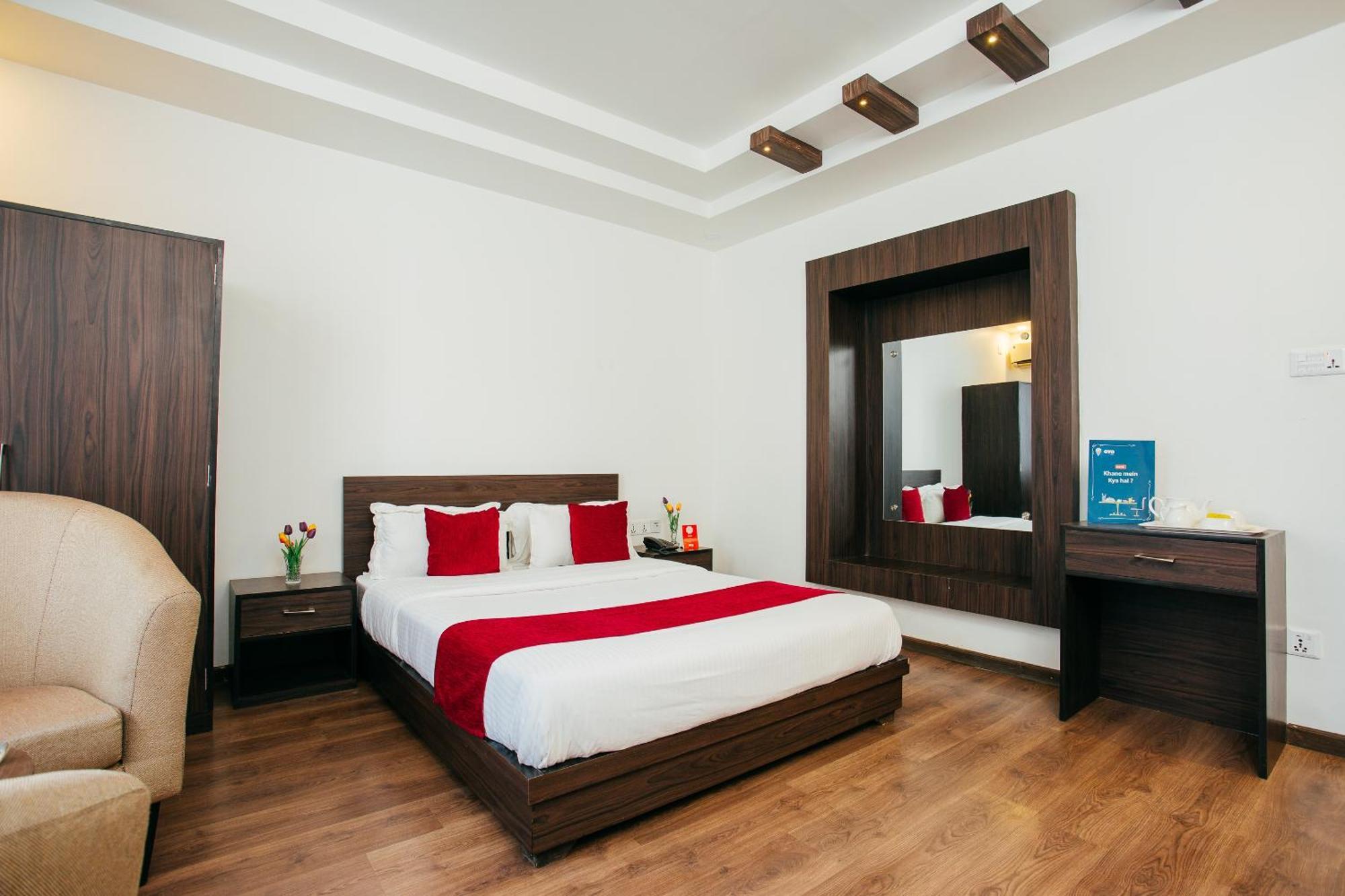 Oyo 11474 Gangaur Regency Boutique Hotel Катманду Экстерьер фото