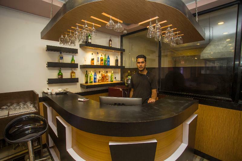 Oyo 11474 Gangaur Regency Boutique Hotel Катманду Экстерьер фото